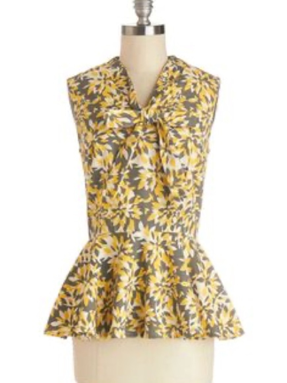 Vintage Circa 2000's Anthropologie Sleeveless Floral Peplum Top in 100% Cotton